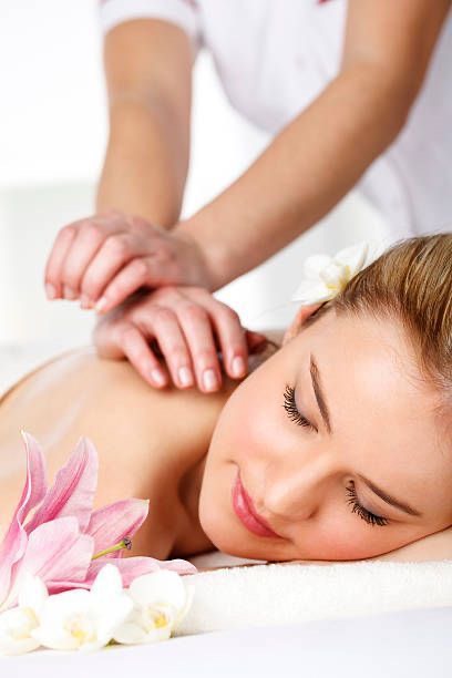Những Liệu Pháp Massage Hiệu Quả Nhất Năm Này: Trải Nghiệm Sự Thư Giãn Tuyệt Vời